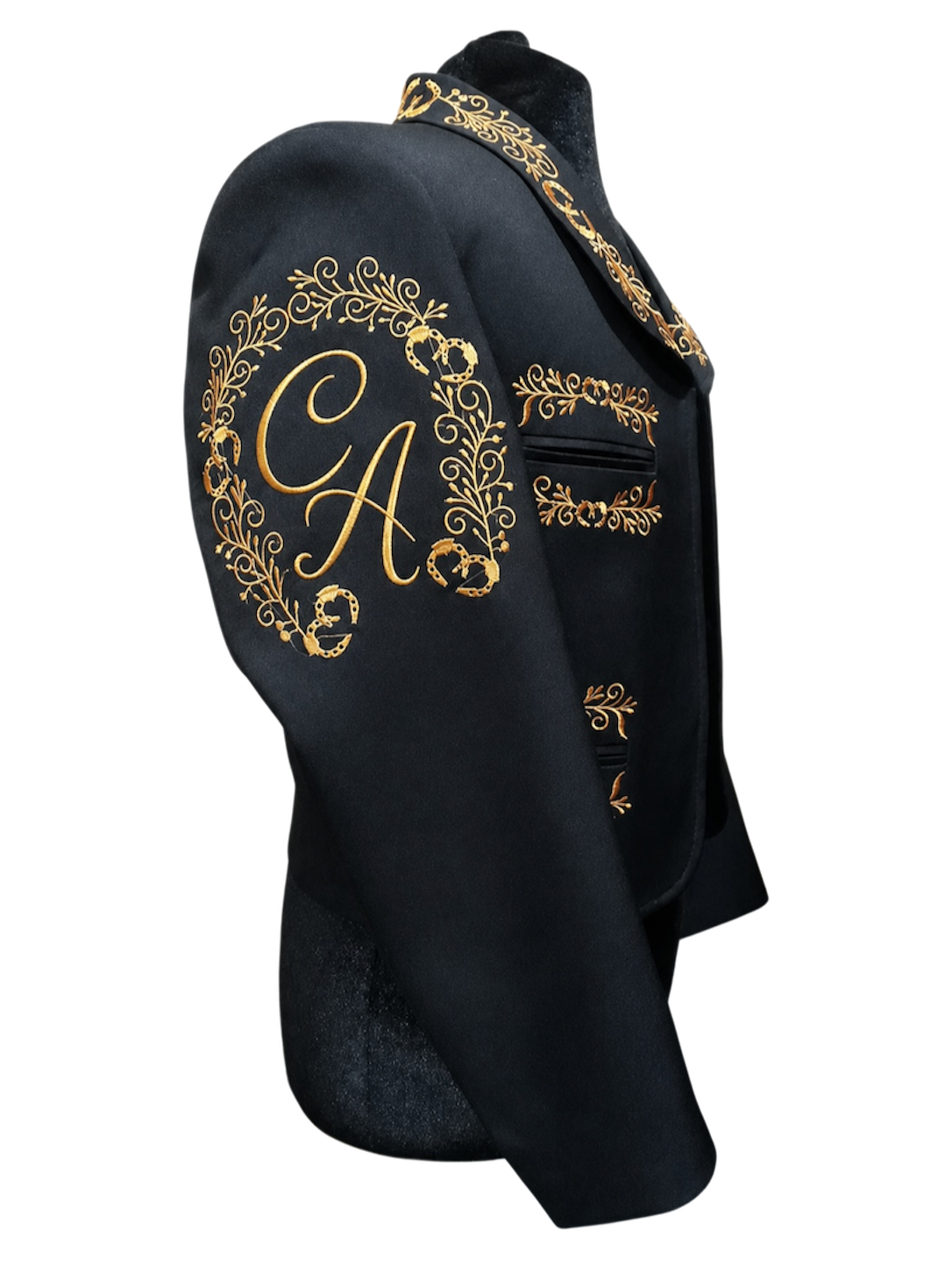 Trajes personalizados para artistas, grupos, mariachis etc, diseños a la medida, con logotipos o insignias de la agrupación.